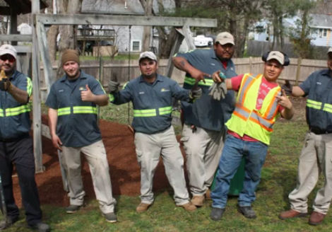 Day of Service 2016 - Greener Horizon Volunteers