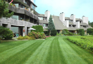 Landscape Management for Condominiums/HOAs - Greener Horizon Landscape Management & Construction, Middleboro, MA